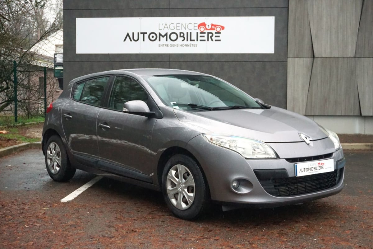 Renault Megane 1.5 dCi eco2 105 cv Expression — 1