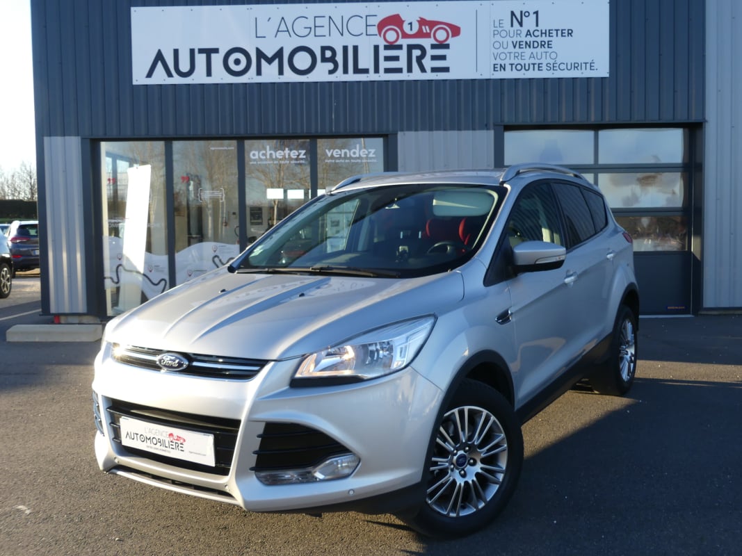 Ford Kuga 2.0 TDCI 140 TITANIUM — 1