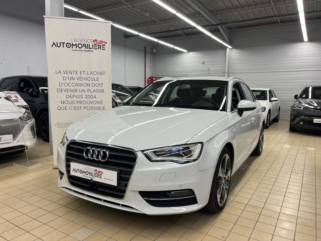 Audi A3 SPORTBACK 2.0 TDI 184 S LINE — 1