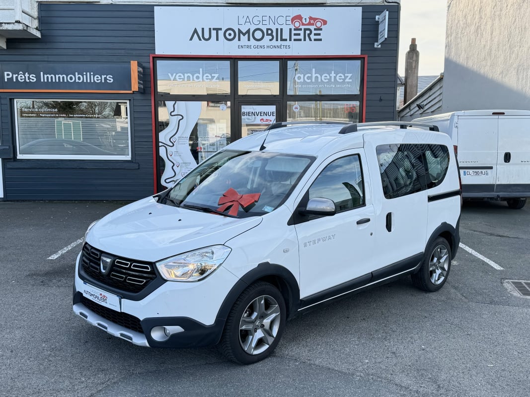 Dacia Dokker Combi Stepway 1.5 dCi 95ch BVM5 (1ère main) — 1