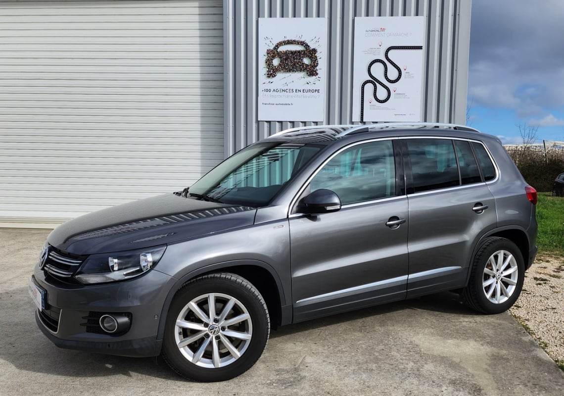 Volkswagen Tiguan 2.0 TDI 110 CH BVM6 SERIE SPECIAL LOUNGE — 1