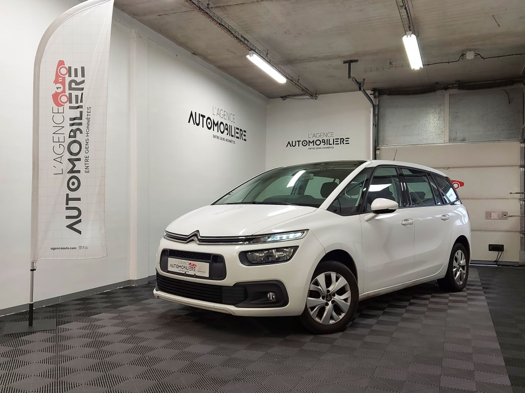 Citroen Grand C4 Picasso 1.2 PURETECH 130 S&S BVM6 LIVE 7PL — 1