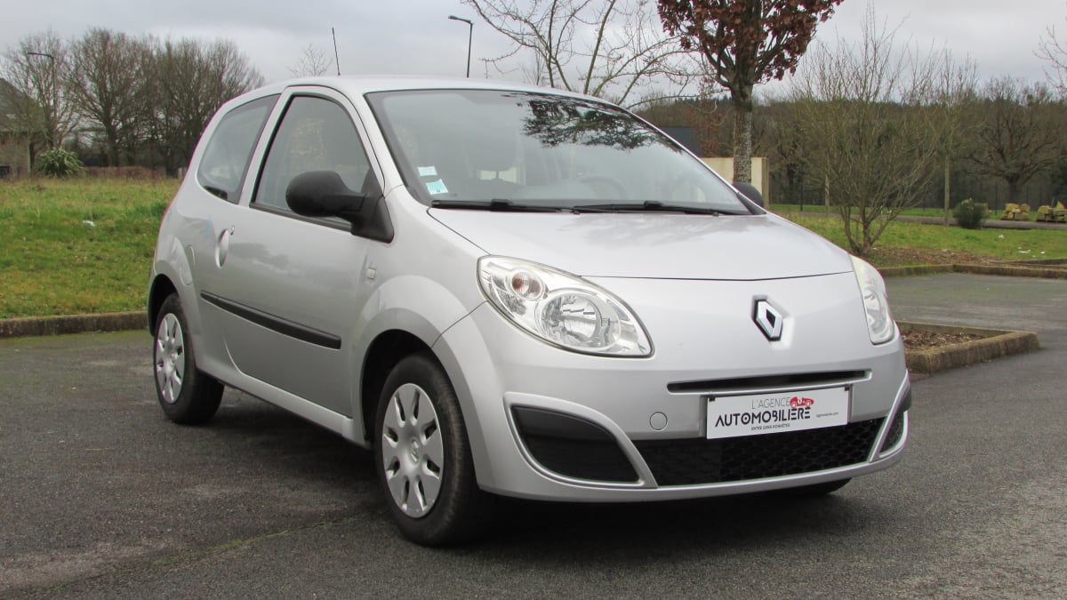 Renault Twingo 2 1,2L LEV 16V 75 AUTHENTIQUE — 1