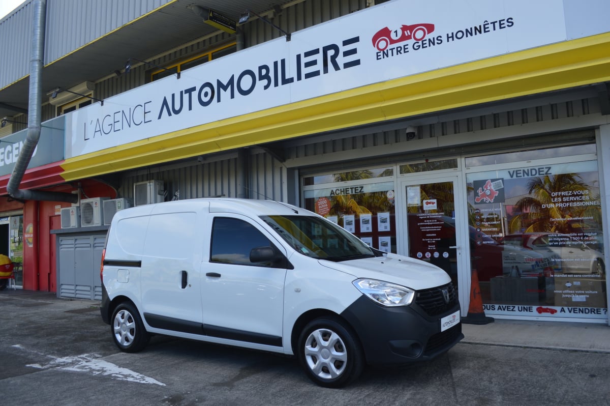Dacia Dokker 1.5 Blue dCi 75ch Essentiel — 1