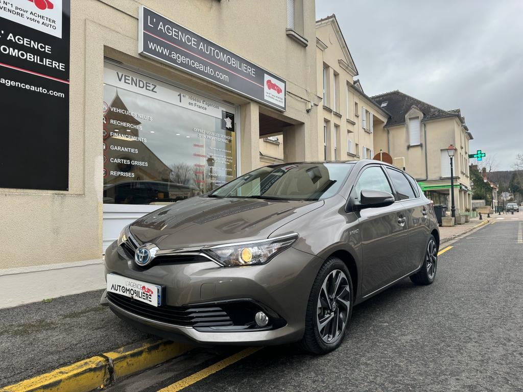Toyota Auris 1.8 HYBRIDE 136cv DESIGN TOIT PANO + OPTIONS — 1