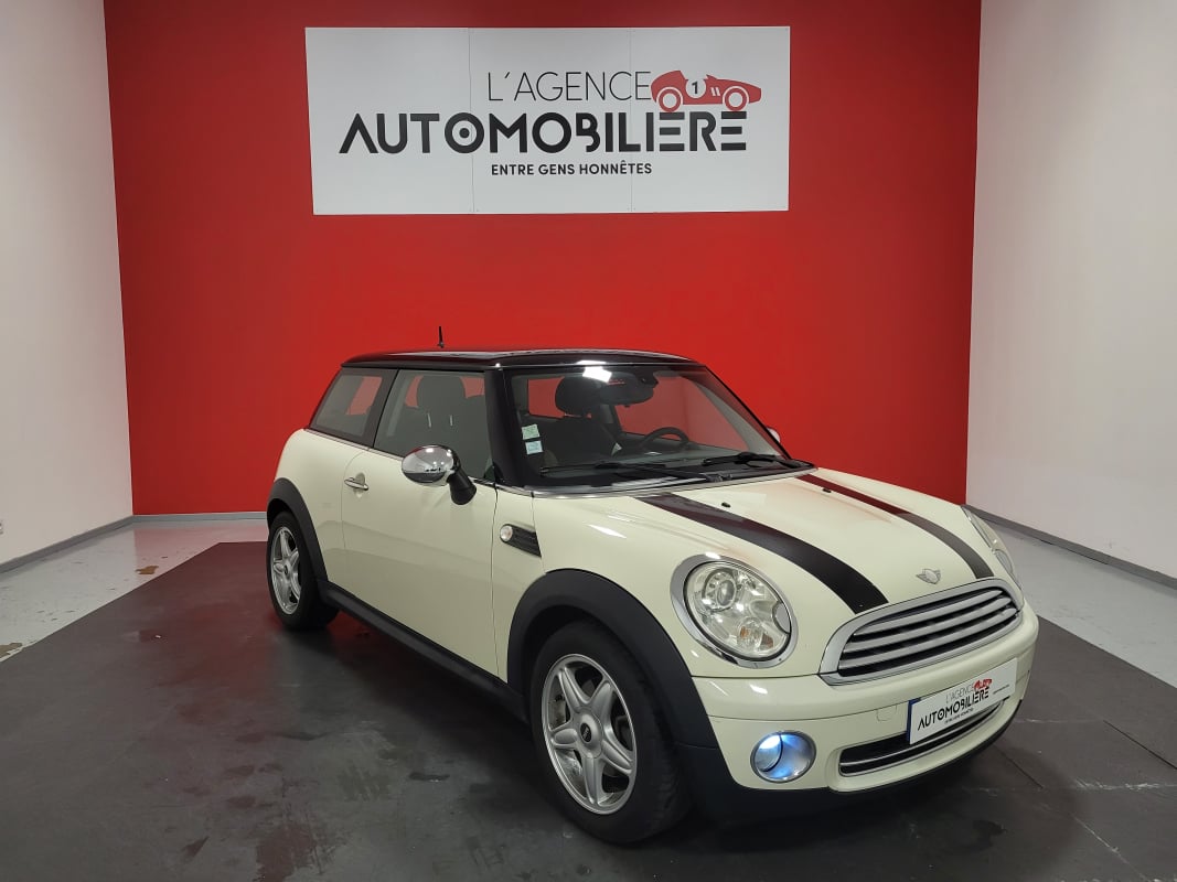 Mini Cooper 1.6 120 CH PACK CHILI CARPLAY CAMERA GPS BLUETOOTH — 1