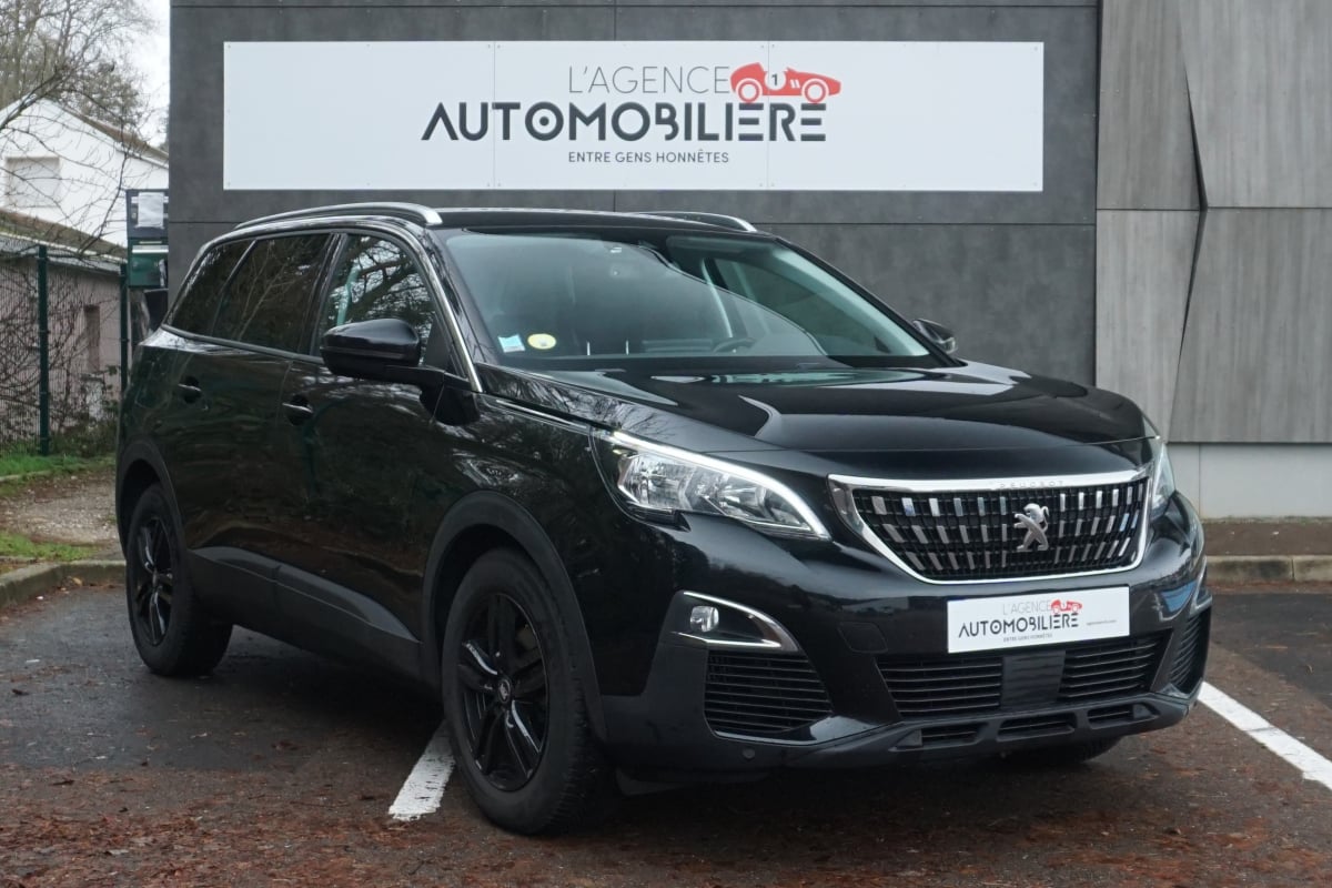 Peugeot 5008 1.5 BlueHDi S&S 130 ch- Business — 1