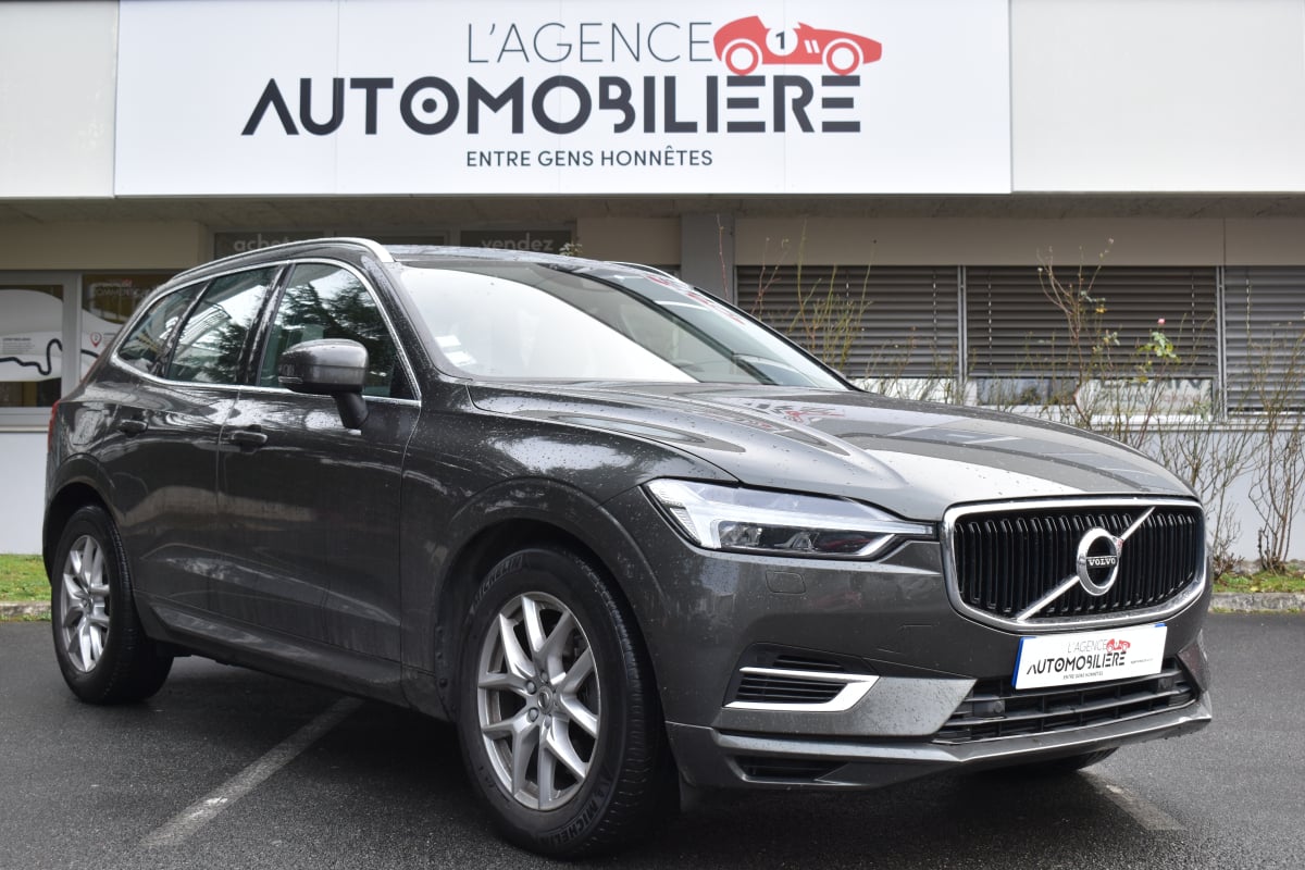Volvo XC60 T8 MOMENTUM Plug-in Hybrid Geartronic8 407 cv — 1