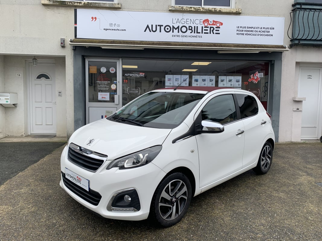 Peugeot 108 1.2 VTi 82 cv - Allure Top - Toit ouvrant - Caméra de recul — 1