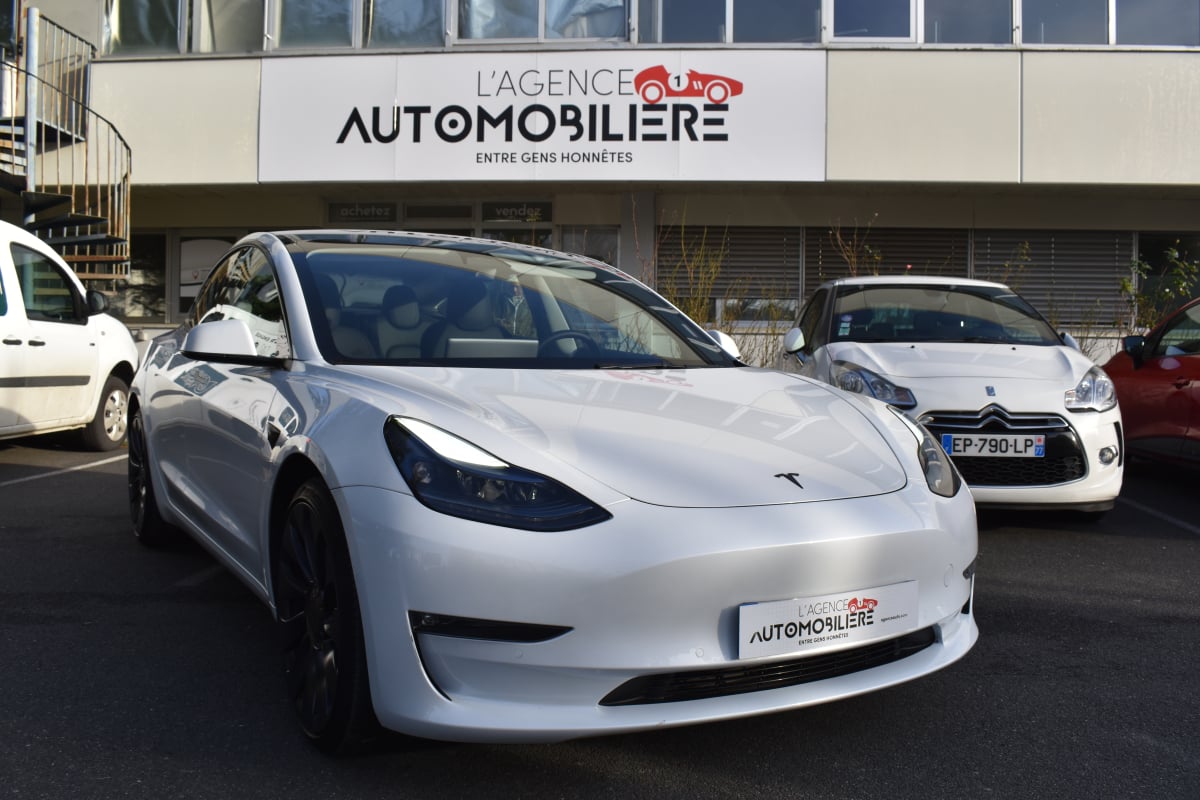 Tesla Model 3 Perfomance Phase 2 AWD 534 cv Boîte auto — 1