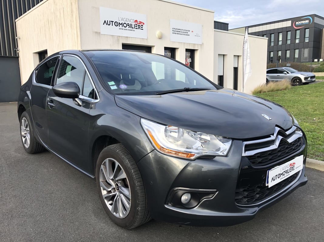 Citroen DS4 1.6 VTI 120 SoChic | GARANTIE 12 mois — 1
