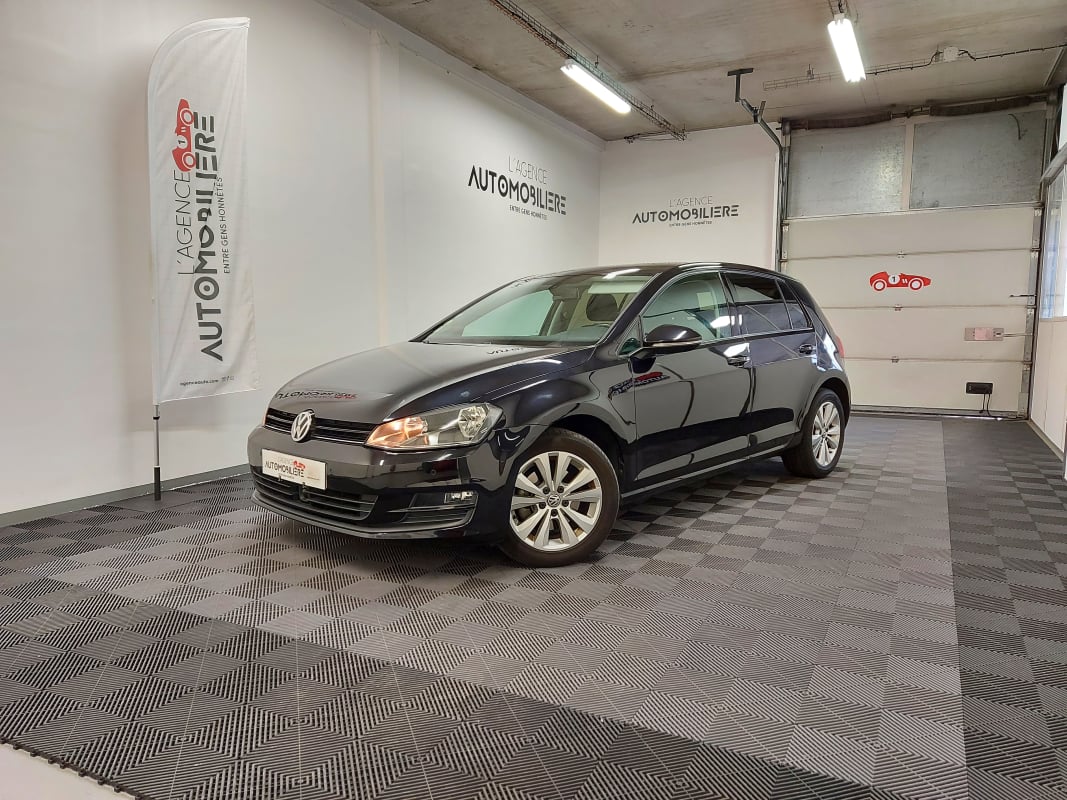 Volkswagen Golf VII 1.6 TDI 105 BLUEMOTION CONFORTLINE 5P — 1