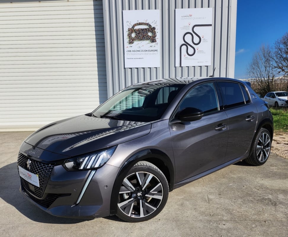 Peugeot 208 1.2 PURETECH 130 CH EAT8 GT — 1