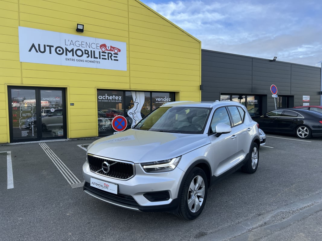Volvo XC40 D3 AdBlue 150CV Geartronic 8 Momentum — 1