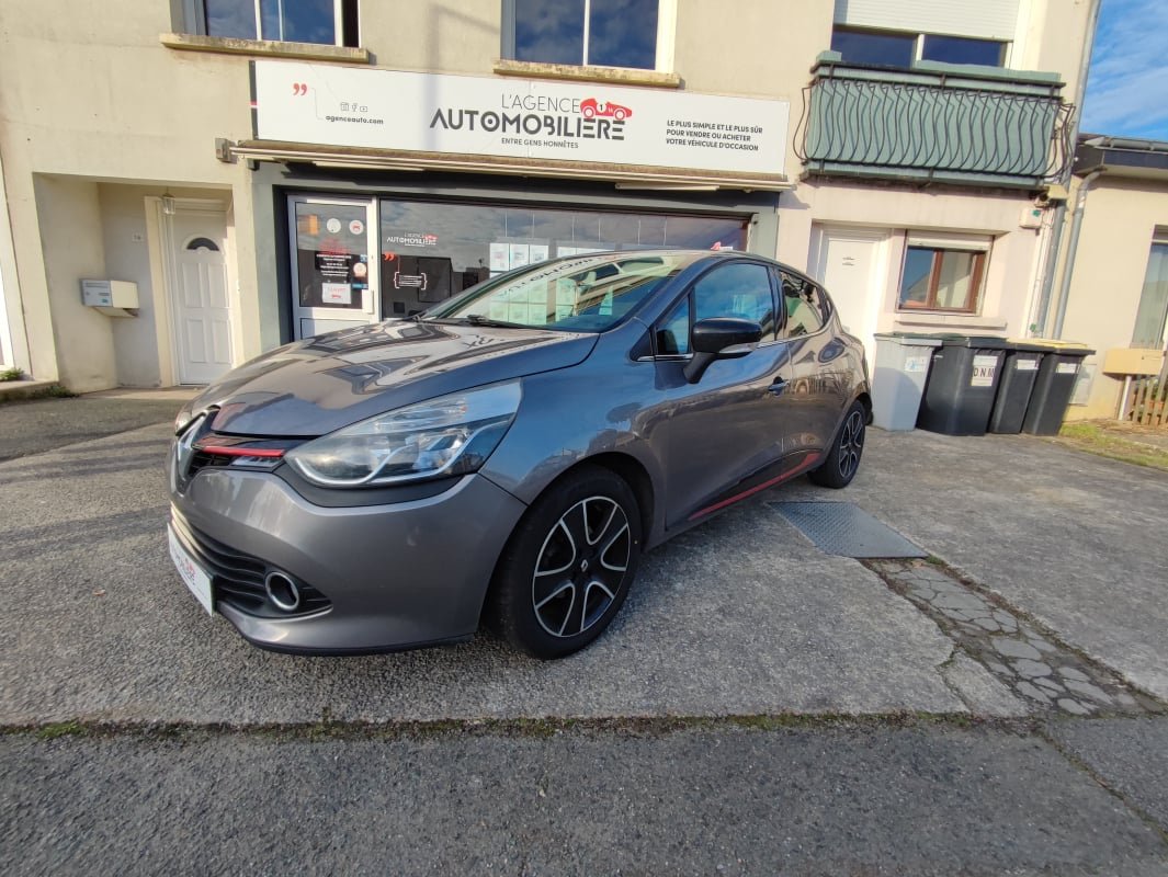 Renault Clio IV Intens 5 Portes 1.5 dCi eco2 90 cv Distribution neuve Caméra de recul — 1