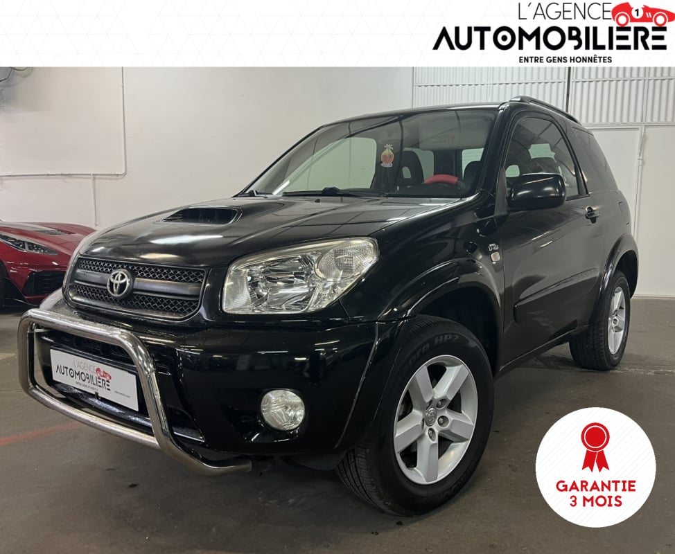 Toyota RAV4 2.0 D-4D 4WD 116 cv — 1