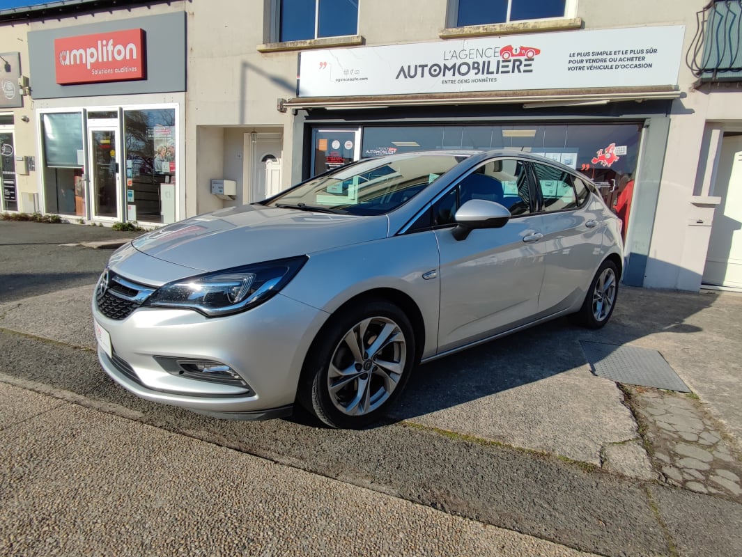 Opel Astra INNOVATION 1.6 CDTI ecoFLEX 136 cv FAIBLE KILOMETRAGES CHAINE — 1