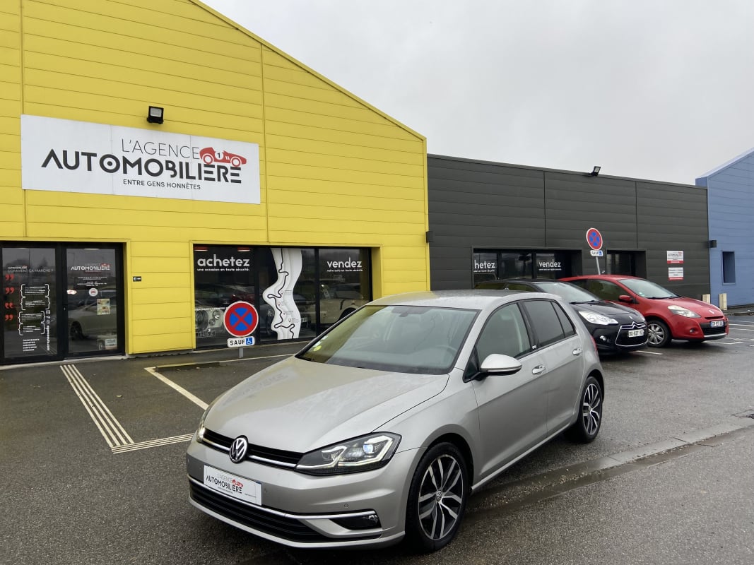 Volkswagen Golf 1.6 TDI 115CV FAP DSG7 Connect — 1