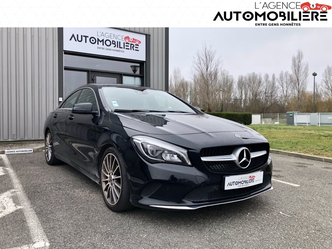 Mercedes-Benz Classe CLA 200 7-G DCT FASCINATION - 2ÈME MAIN — 1