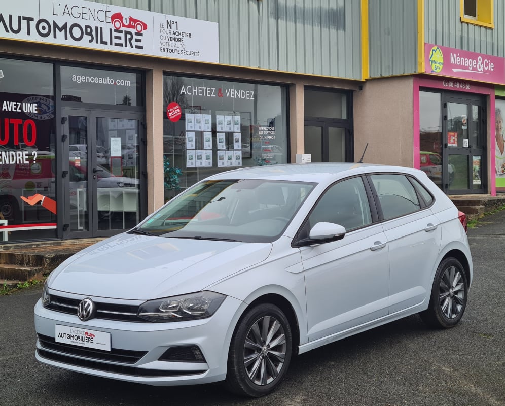 Volkswagen Polo 1.0 TSI 95 CH CONFORTLINE — 1