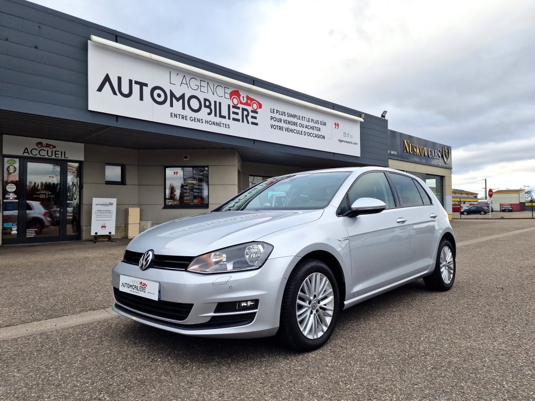 Volkswagen Golf 1.2 TSI 110 BlueMotion Technology DSG7 Confortline — 1