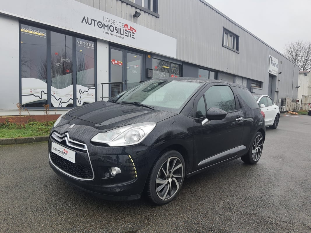 DS DS 3 1.2 PURETECH 110 CH SO CHIC 1ERE MAIN GARANTIE 12 MOIS SEULEMENT 4700 KMS — 1