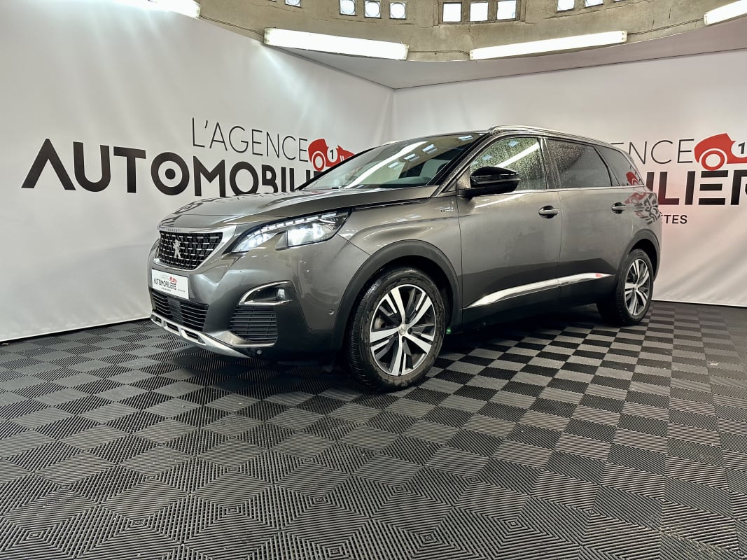 Peugeot 5008 1.6 BLUEHDI 120 GT LINE EAT (Toit ouvrant, Attelage) — 1