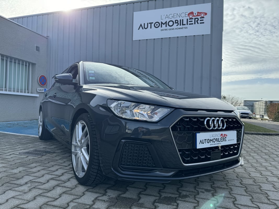 Audi A1 30 TFSI 116CV DESIGN SPORTBACK BVM6 — 1