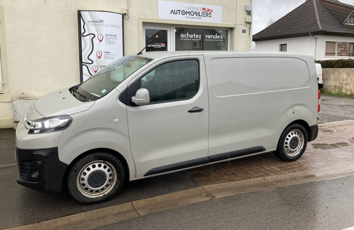 Citroen Jumpy III VUL M 2.0 BlueHDi Fourgon EAT6 - 177 cv — 1