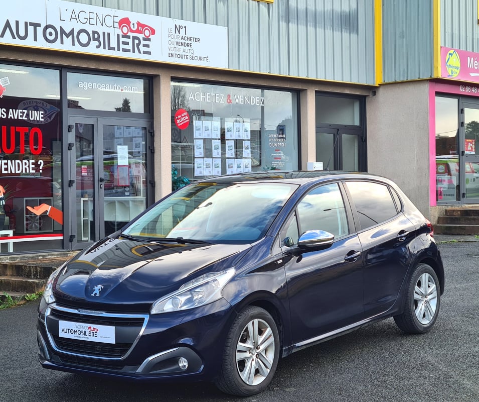Peugeot 208 1.2 VTI 82 CH STYLE — 1