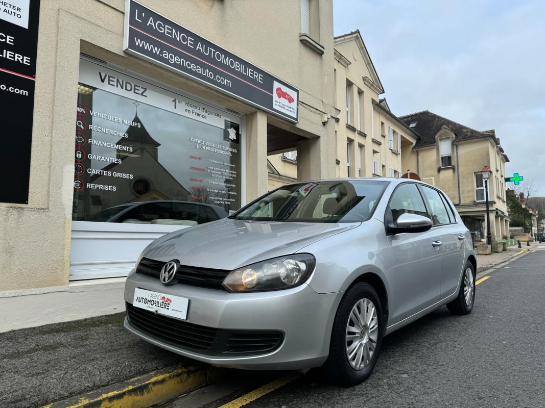 Volkswagen Golf TSI 105cv BVM6 TRENDLINE+OPTIONS — 1