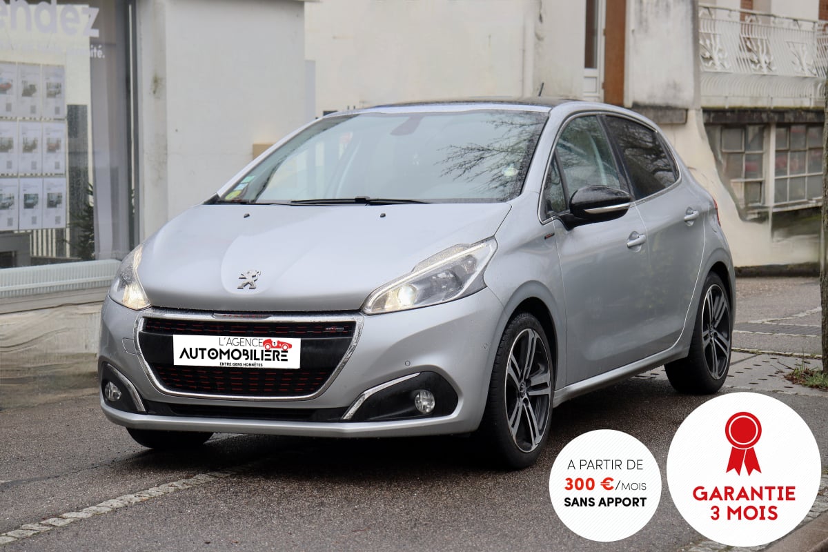 Peugeot 208 1.6 BlueHDi 100 GT Line BVM5 (CarPlay,Toit Pano,Camera) — 1