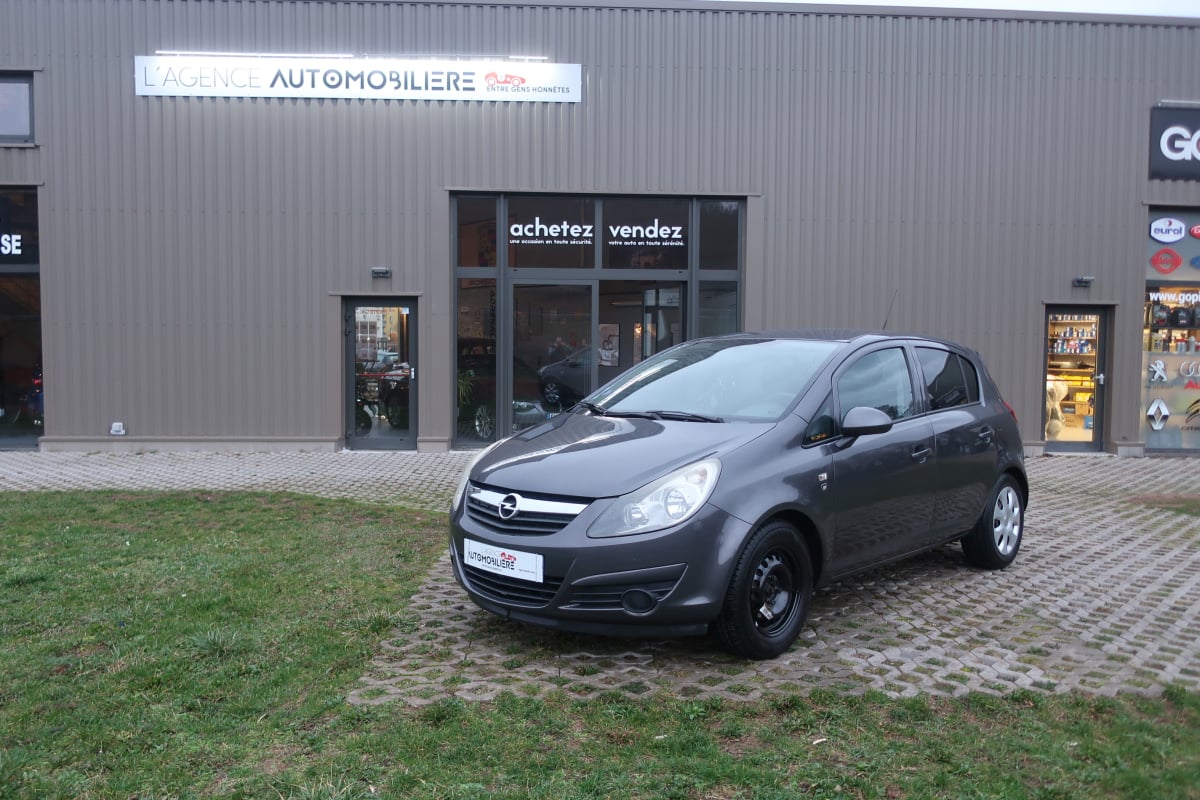 Opel Corsa 1.2 16V Twinport Edition 85Cv — 1
