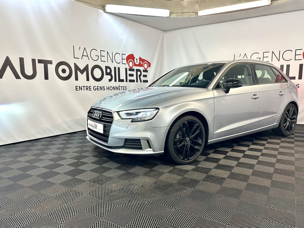 Audi A3 Sportback 35 TFSI 150CH SPORT S-TRONIC 7 (Virtual Cockpit, Attelage) — 1