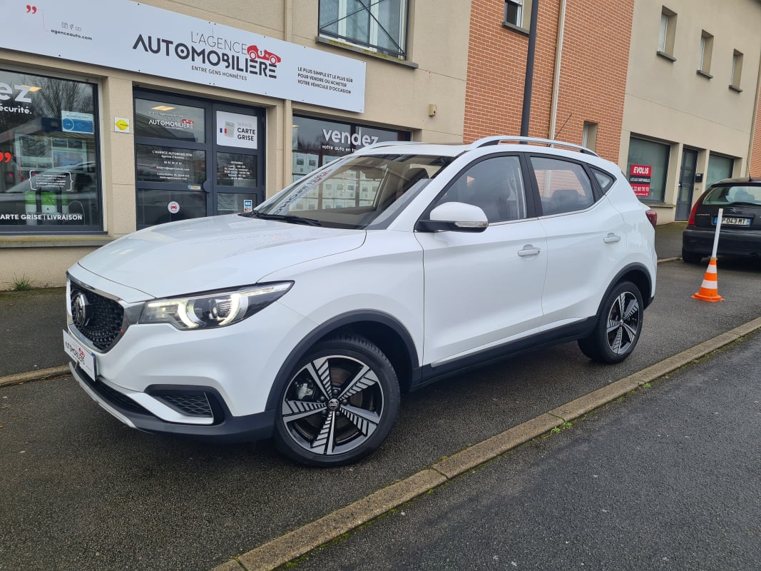 MG ZS LUXURY 143 44.5KWH garantie 05/2028 — 1