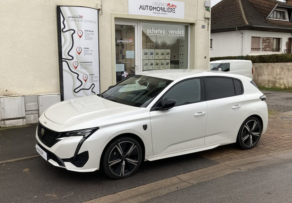 Peugeot 308 III (P5) 1.2 Puretech 12V GPF EAT8 S&S -130 c — 1
