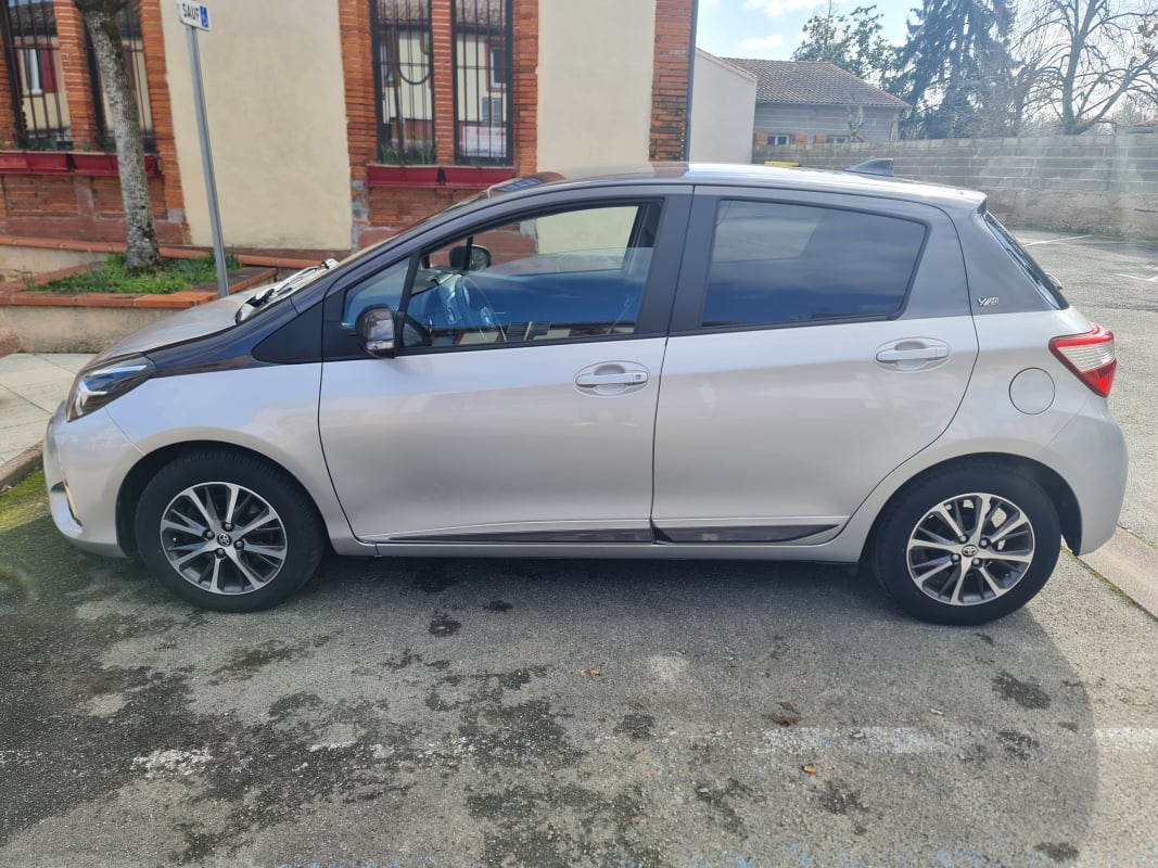 Toyota Yaris Yaris 110ch 1.5VVT-i Design Y20 — 1