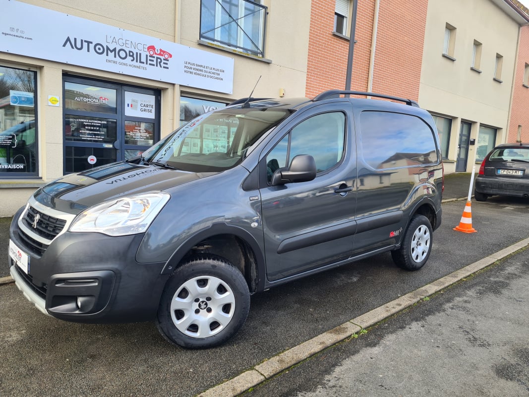 Peugeot Partner 120 CV POCLAIN MOTRICITE Renforcé — 1