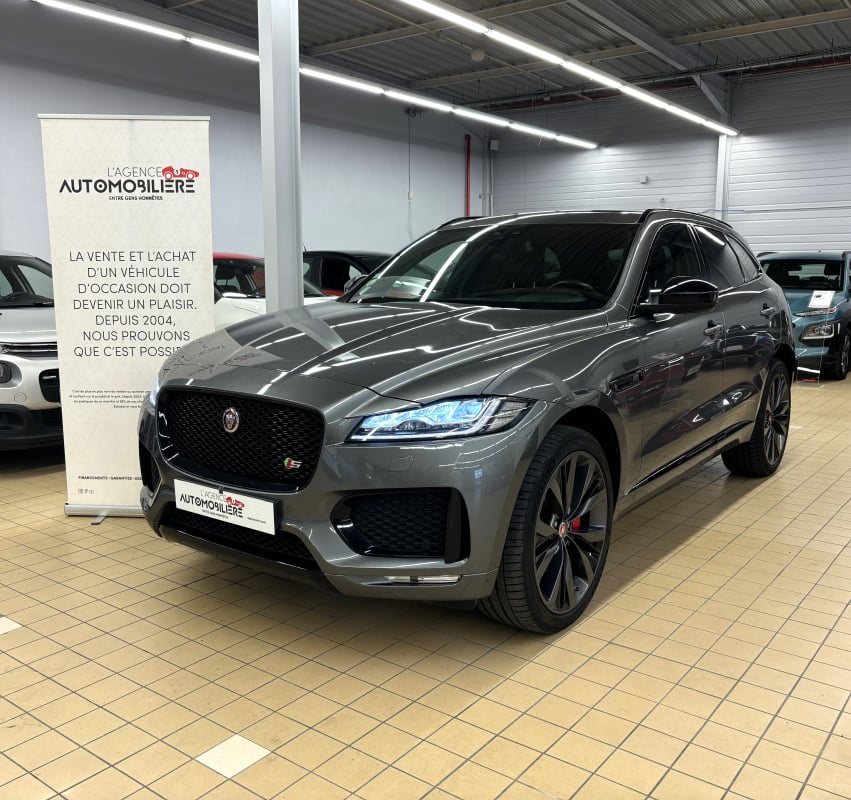 Jaguar F-Pace V6 3.0 D 300 19CV R-SPORT 4X4 BVA8 — 1