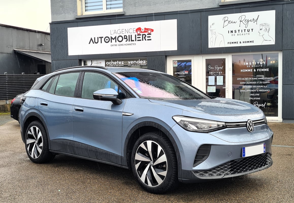 Volkswagen ID.4 PRO PERFORMANCE 77 KWH (150KW) — 1