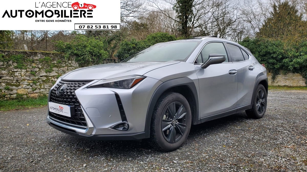 Lexus UX Hybride 4WD MC Luxe TO — 1