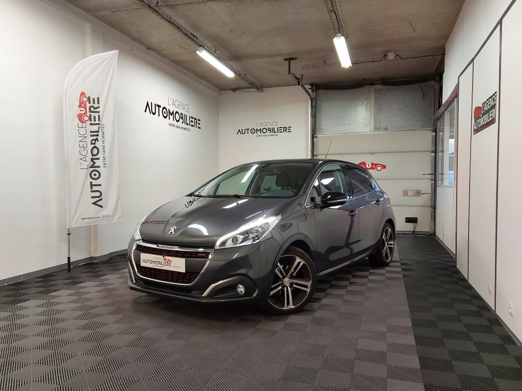 Peugeot 208 1.2 PURETECH 110 S&S GT LINE EAT6 5P — 1
