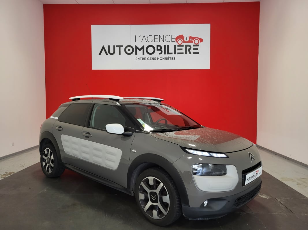 Citroen C4 CACTUS 1.6 BLUEHDI 100 SHINE EDITION ETG6 + TOIT PANO SIEGES CHAUFFANTS — 1