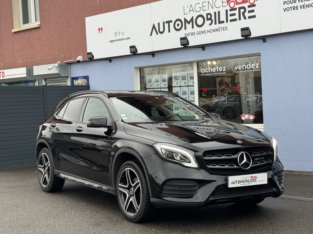 Mercedes-Benz Classe GLA 200d 136ch Starlight Edition 7G-DCT — 1
