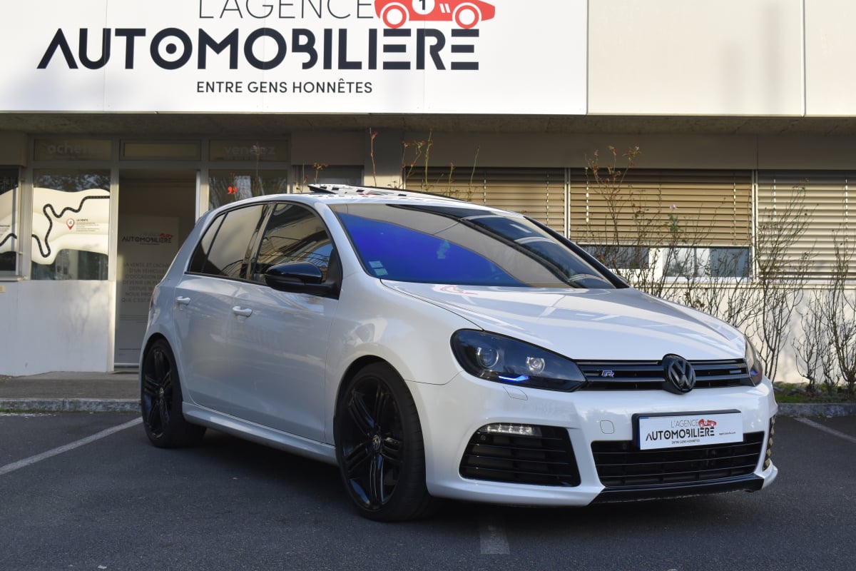 Volkswagen Golf VI R 4-Motion 2.0 TFSI DSG6 271 cv — 1