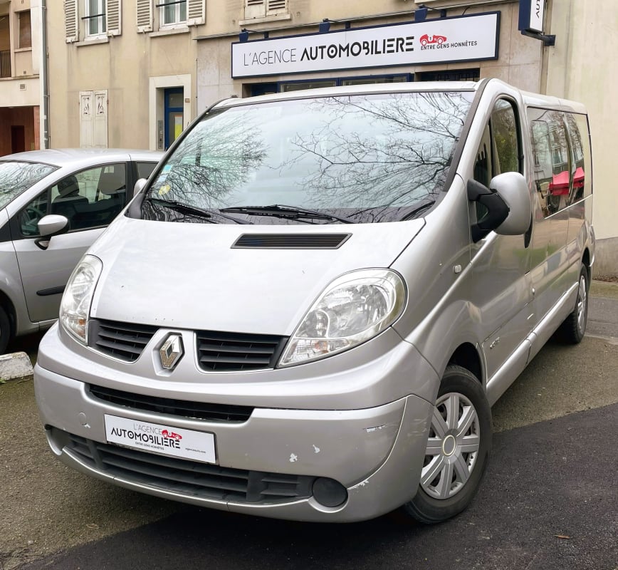 Renault Trafic 2.0 DCI 115CH EXPRESSION 9 PLACES L2H1 1200KG — 1