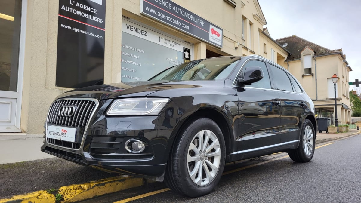 Audi Q5 2.0 TDI 150cv AMBITION+TOIT PANO 1ERE MAIN! — 1