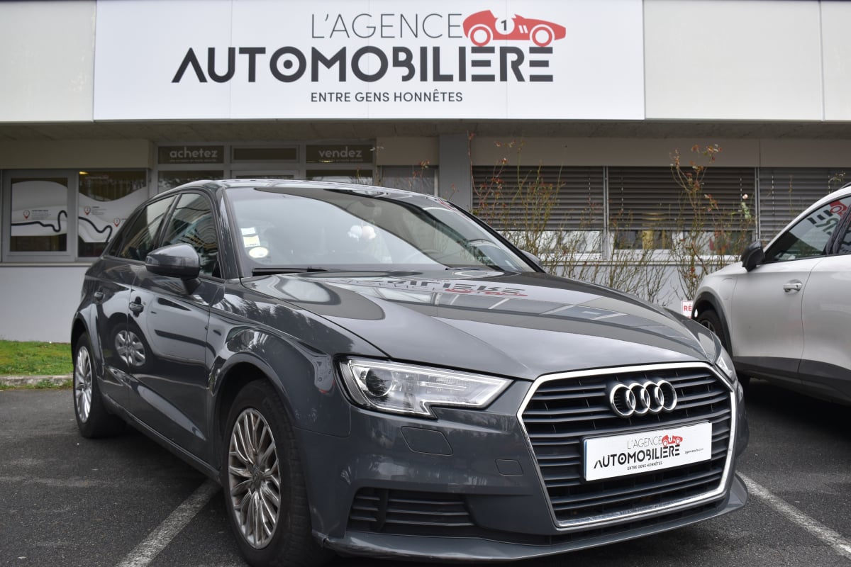Audi A3 Sportback (8V) BUSINESS LINE 1.6 TDi 116cv — 1