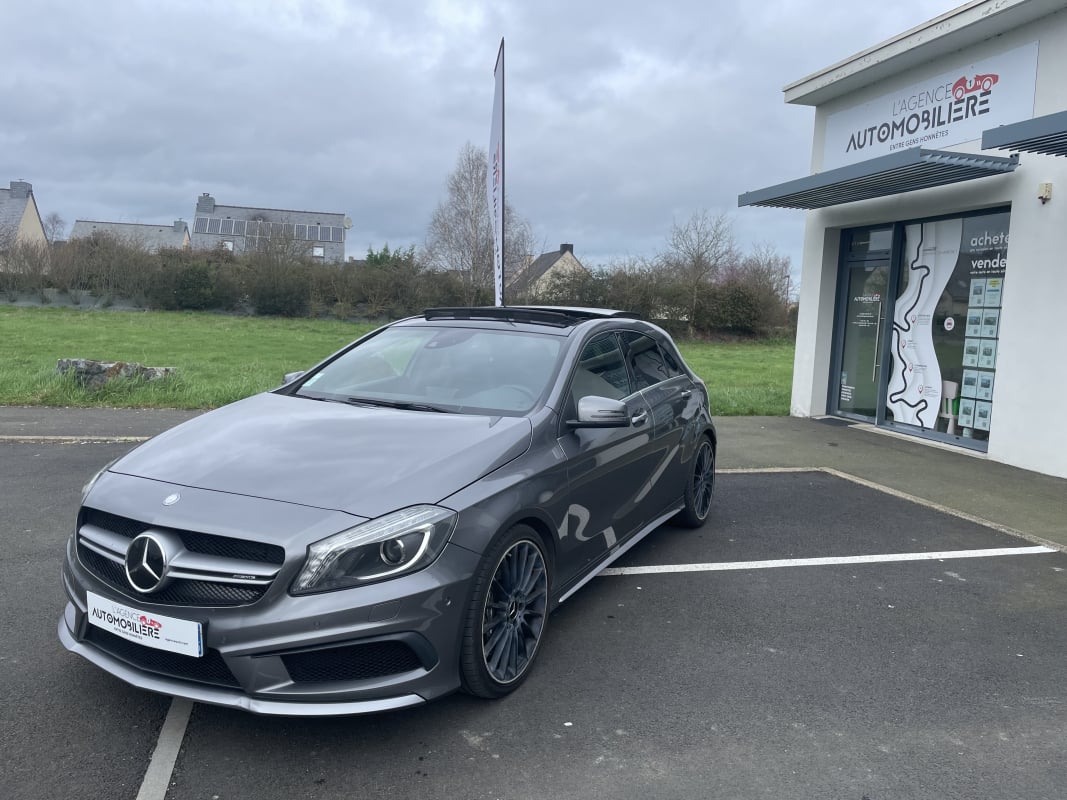 Mercedes-Benz Classe A 45 AMG 4 MATIC SPEEDSHIFT-DCT — 1