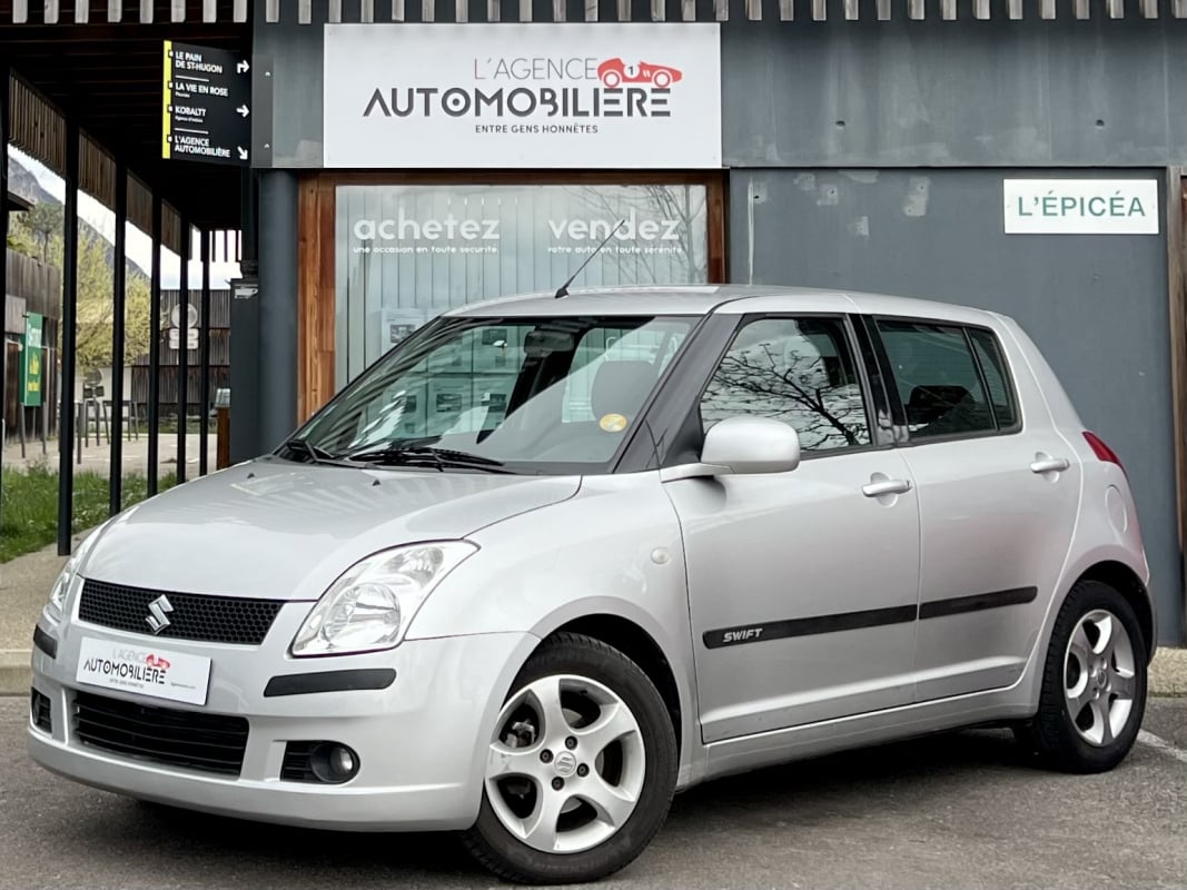 Suzuki Swift 1.3 DDiS 70 GLX 5p / 1°Main — 1